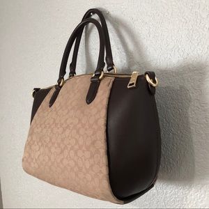 👜Coach Signature Jacquard Elise Satchel👜
